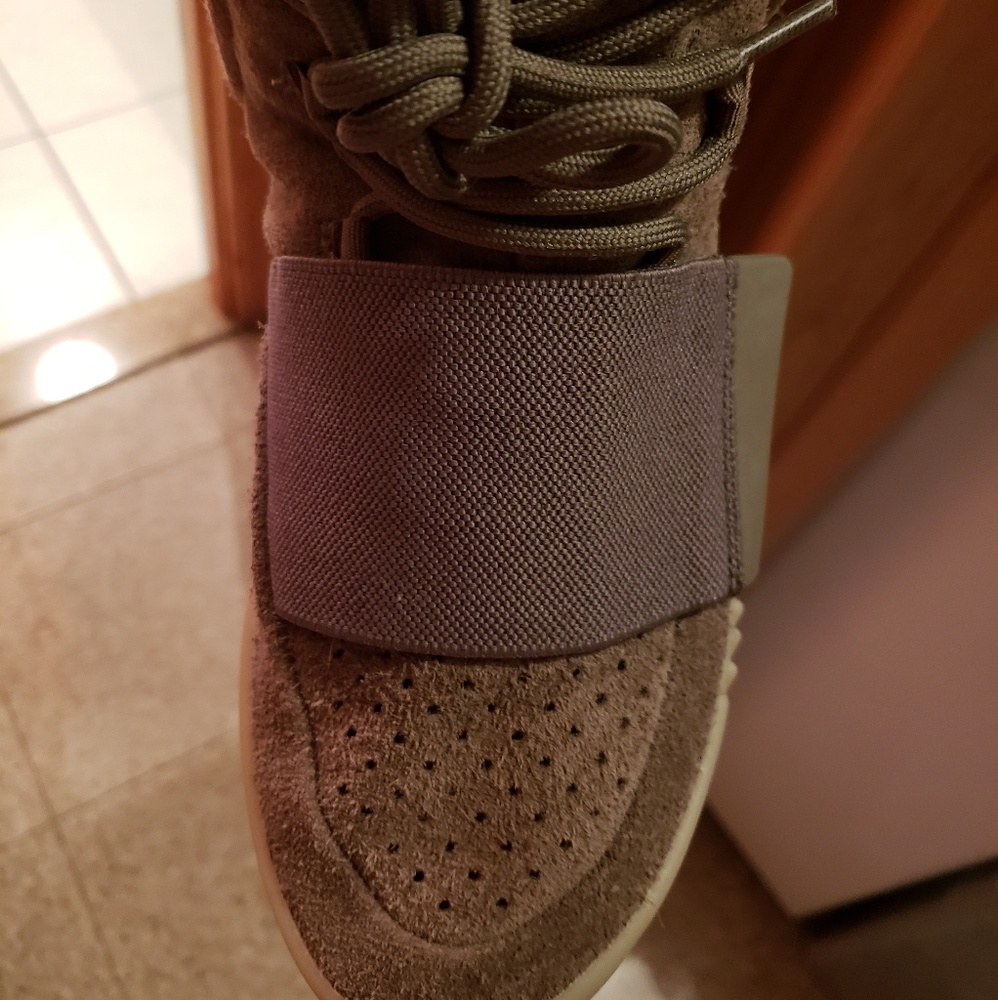 Yeezy 750 Boost